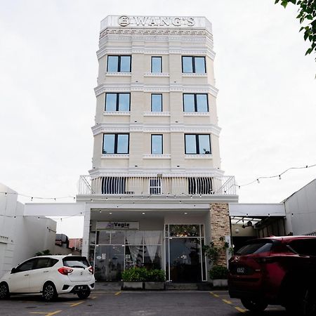 Wangs Hotel Gurney Drive George Town Exteriör bild