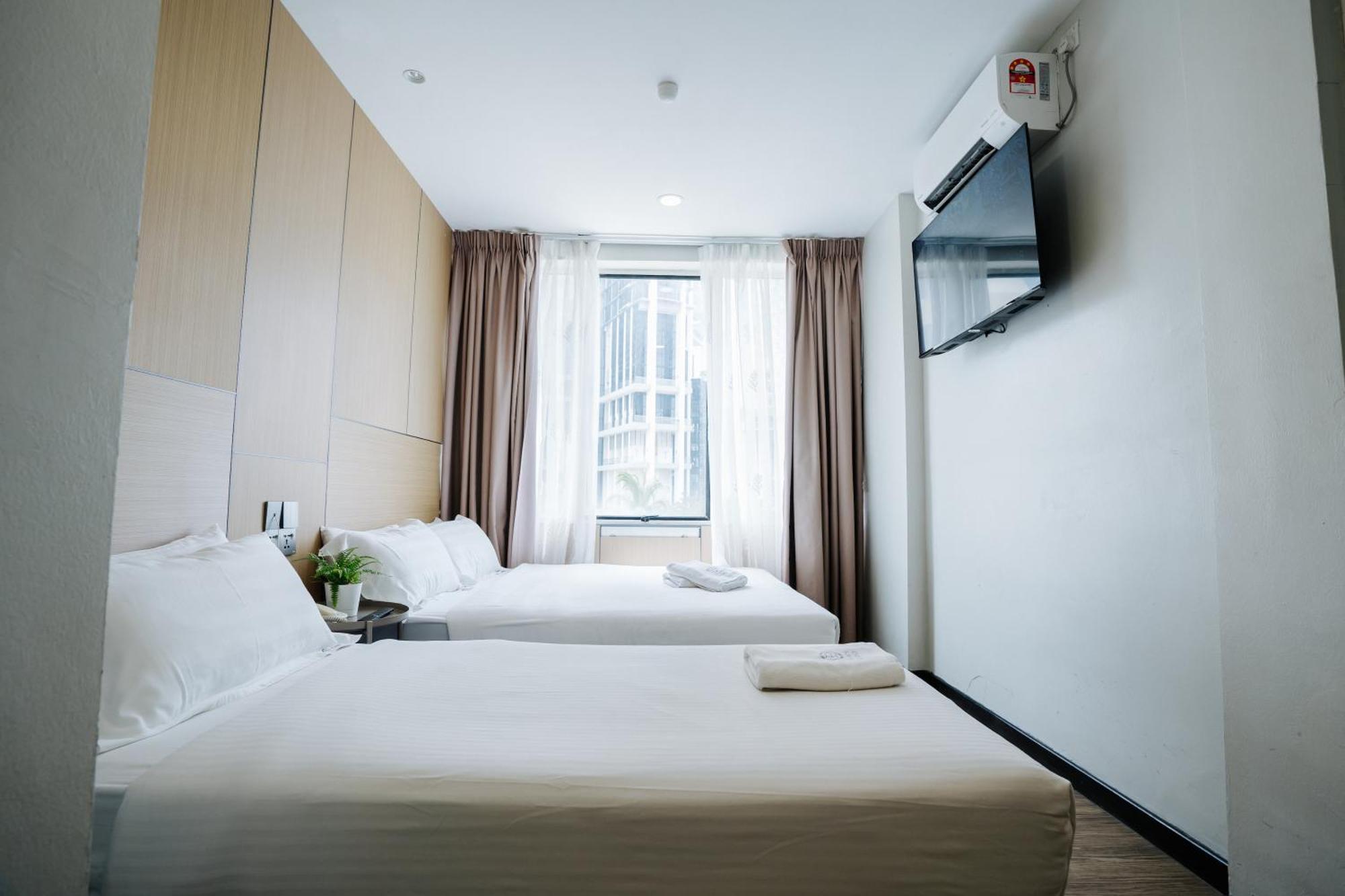 Wangs Hotel Gurney Drive George Town Exteriör bild