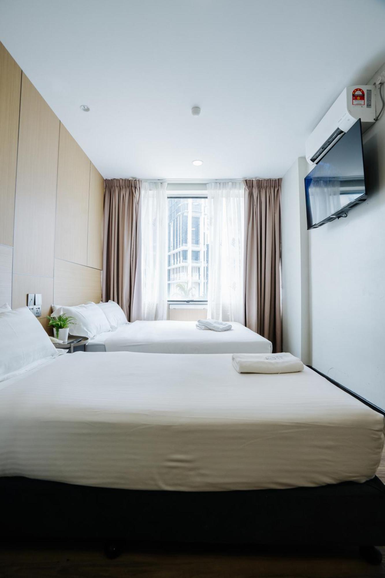 Wangs Hotel Gurney Drive George Town Exteriör bild
