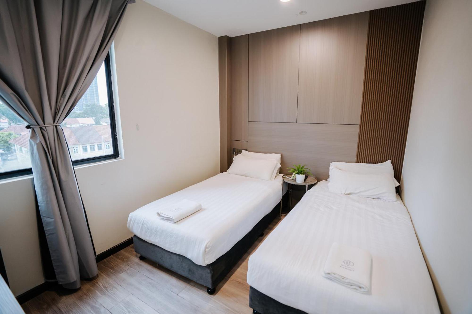 Wangs Hotel Gurney Drive George Town Exteriör bild